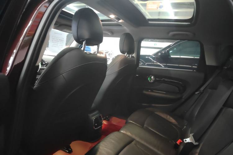 Used MINI Clubman 2016 Revised Version 1.5T COOPER Connoisseur Edition