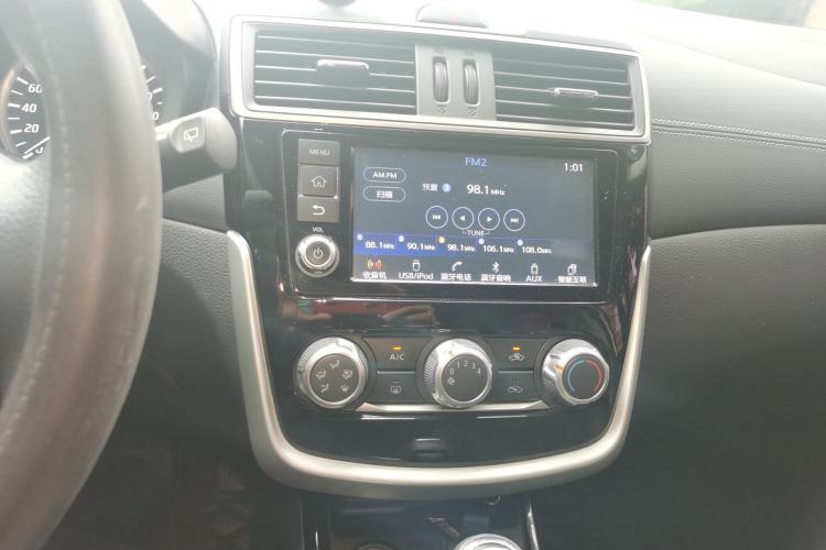 Used Nissan Tiida 2016 1.6L CVT Smart Drive Edition Audio And AC Panel