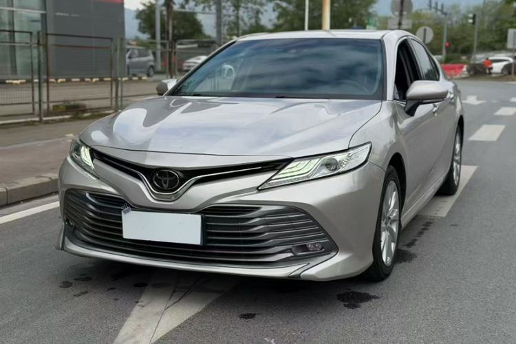 Used Toyota Camry 2019 2.0G Luxury Edition China VI Standard
