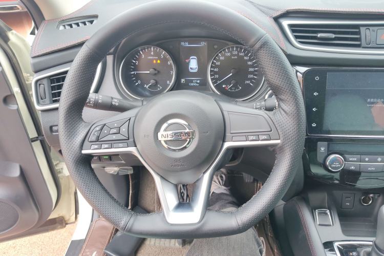 Used Nissan Qashqai 2022 2.0L CVT XV Smart Enjoyment Version Steering Wheel