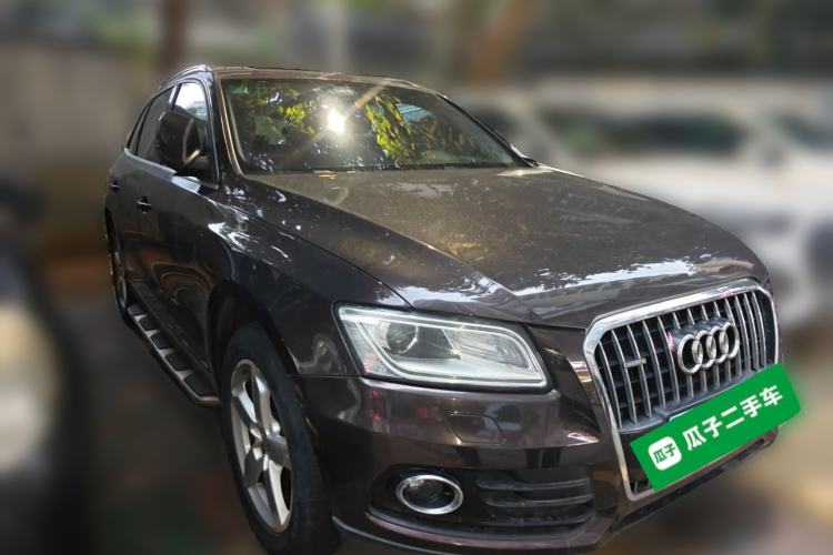 Used Audi Q5 2013 40 TFSI Comfort Edition Front Right 45 Deg