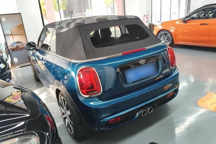 Used MINI 2021 2.0T COOPER S CABRIO Sidewalk

