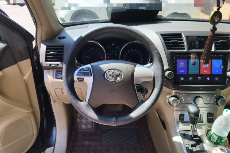 Used Toyota Highlander 2012 2.7L Two-Wheel Drive 5-Seater Sport Edition
