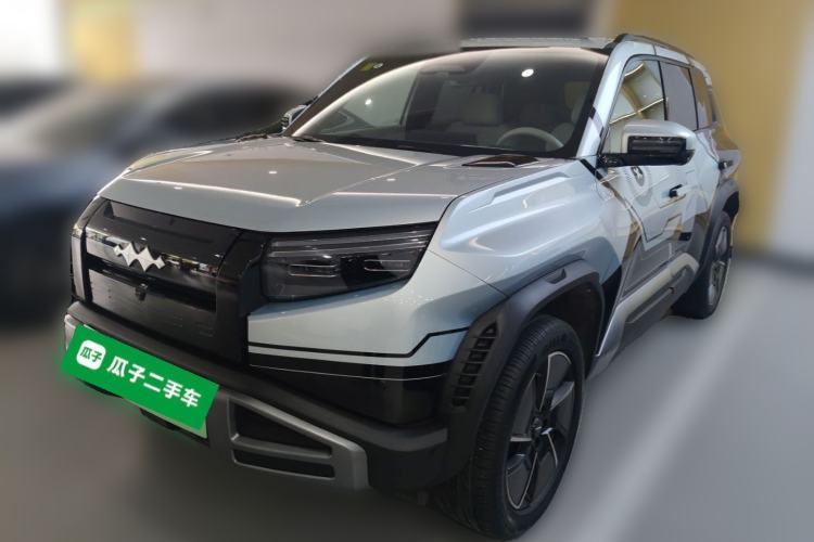 Used Formula Leopard Titanium 3 2025 501KM All-Wheel Drive Intelligent Driving Ultra Version