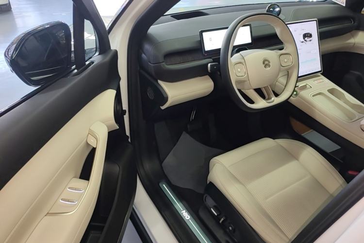 Used Nio ES6 2024 75 kWh