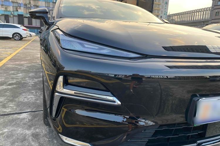 Used Geely Galaxy Galaxy 8 2025 130km EM-i Flagship Edition