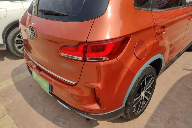 Used Bestune X40 2017 1.6L Manual Prestige Edition
