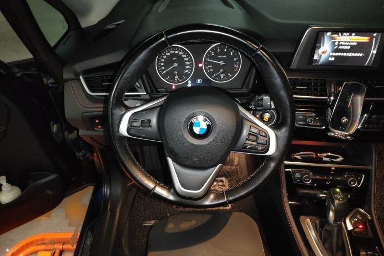 Used BMW 2 Series Gran Tourer 2015 218i Sports Design Package Steering Wheel