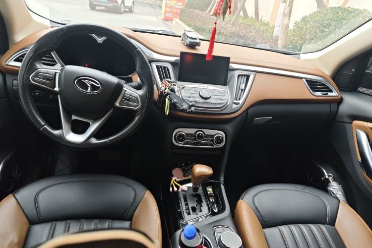 Used Soueast DX7 2015 1.5T Automatic Prestige Model
