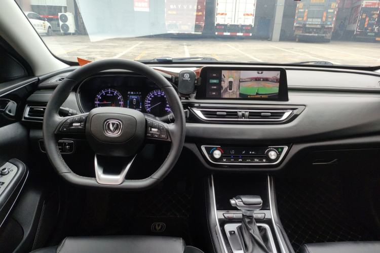 Used CHANGAN Ruicheng CC 2022 Blue Whale Edition 1.5T DCT Luxury Model
