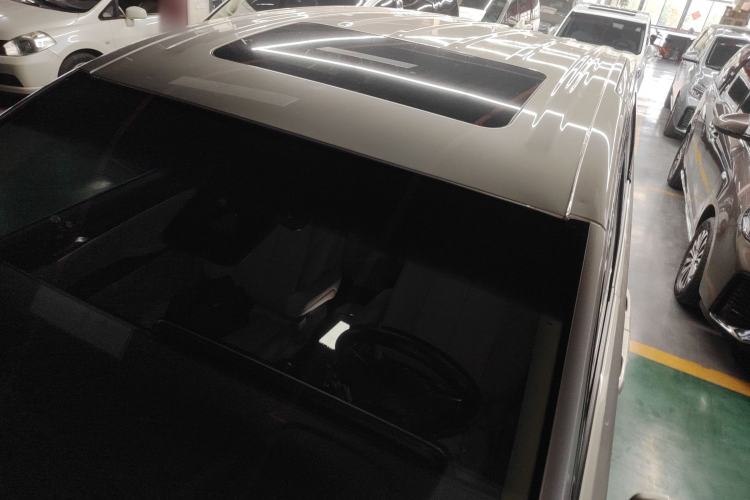 Used Buick GL8 2023 ES Lu Zun Deluxe Model
