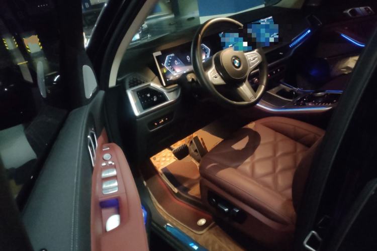 Used BMW X5 2023 xDrive 30Li Luxury M Sport Night Edition Package
