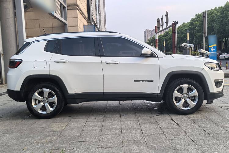 Used Jeep Compass 2019 220T Automatic Family Edition