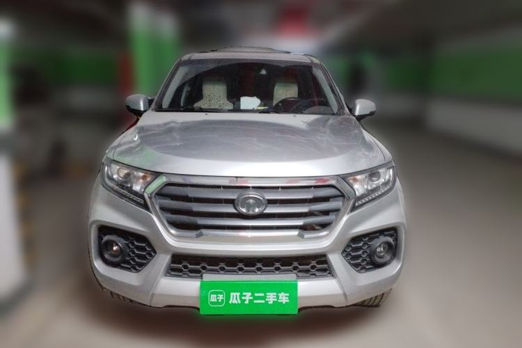 Used Great Wall Wingle 7 2020 2.0T Diesel Two-Wheel Drive Crown Champion Business-Style Compact Pickup GW4D20M Front