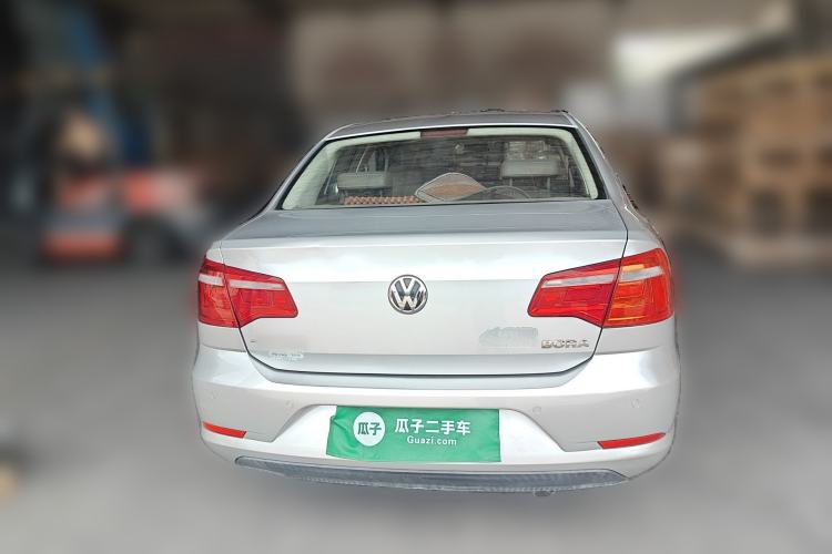 Used Volkswagen Bora 2013 1.6L Manual Comfort Model

