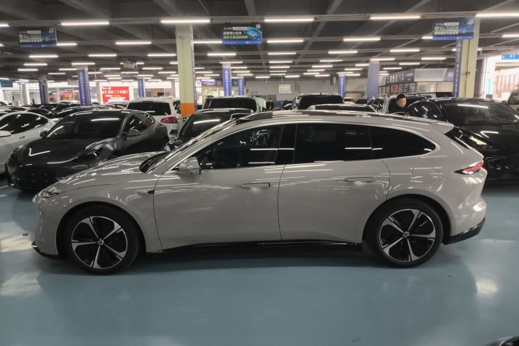 Used Nio ET5T 2025 75 kWh Touring
