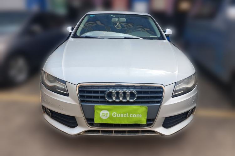 Used Audi A4L 2012 2.0 TFSI automatic standard version