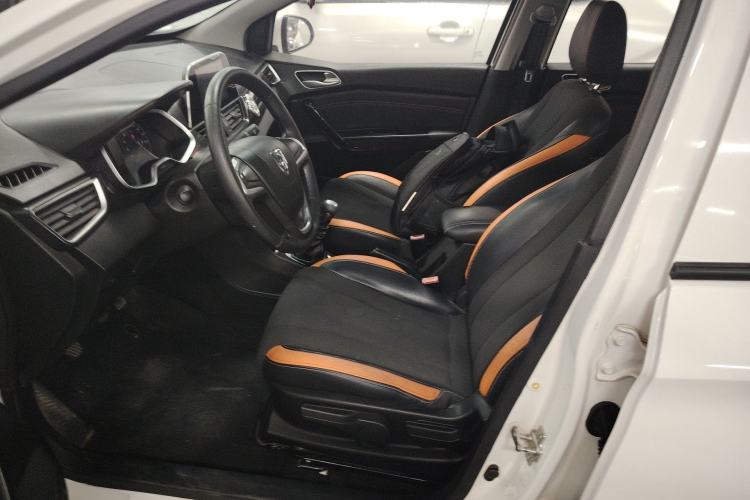 Used Baojun 310 2017 1.5L Manual Fashion Model Left Front Seat