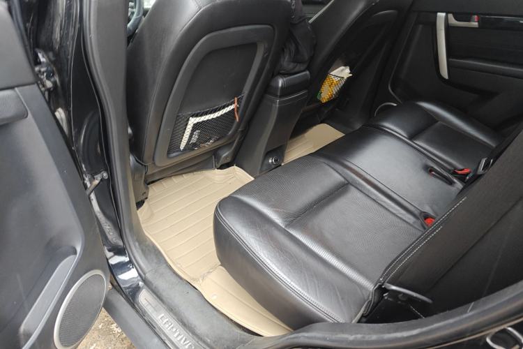 Used Chevrolet Captiva 2014 2.4L Two-Wheel Drive Urban Version 7 Seats