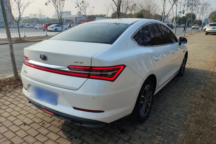 Used BYD Qin Pro 2019 Super Edition 1.5TI Automatic Smart Connect Brilliance Model China VI Standard