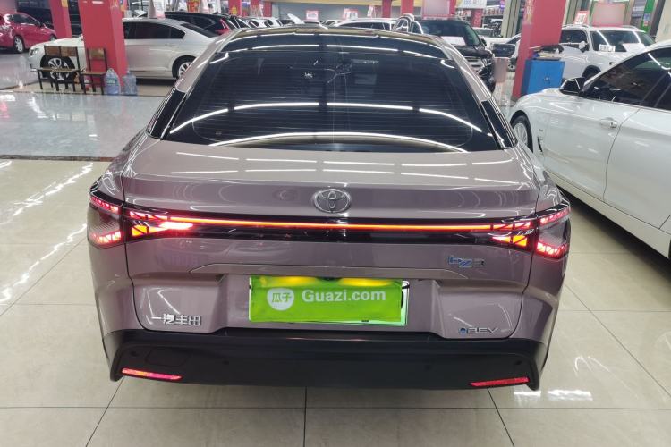 Used Toyota bZ3 2023 616 km Long-Range Premium
