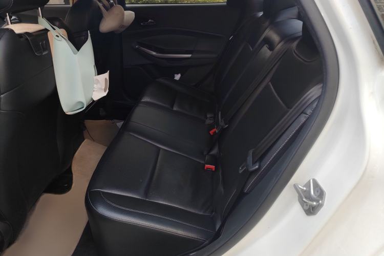 Used Ford Escort 2015 1.5L Automatic Fashion Model Interior 4