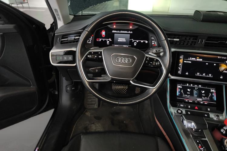 Used Audi A6 2021 Avant Futurist 40 TFSI Luxury Dynamic Model Steering Wheel