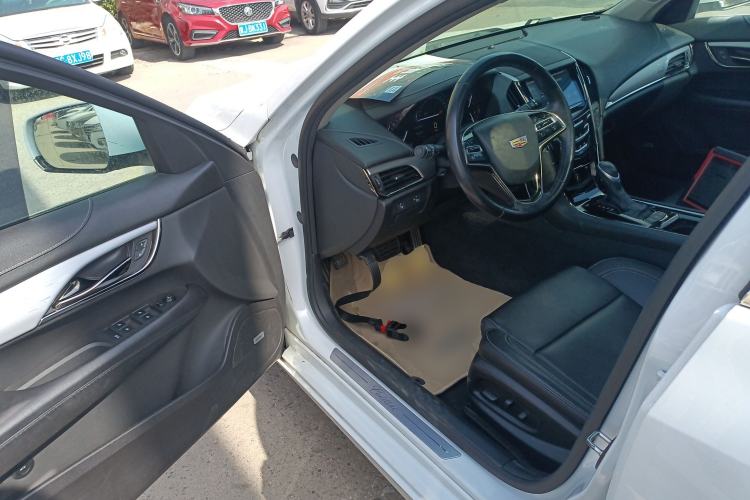 Used Cadillac ATS-L 2017 28T Fashion Edition
