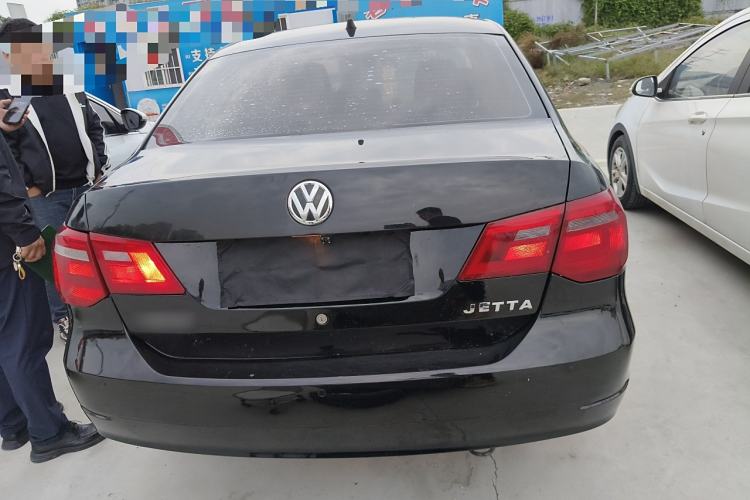 Used Volkswagen Jetta 2015 1.6L Manual Comfort Model