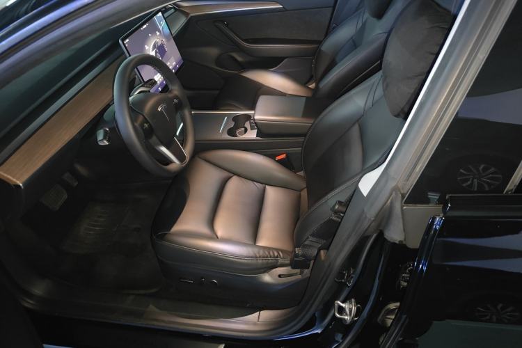 Used Tesla Model 3 2022 Rear-Wheel-Drive Version