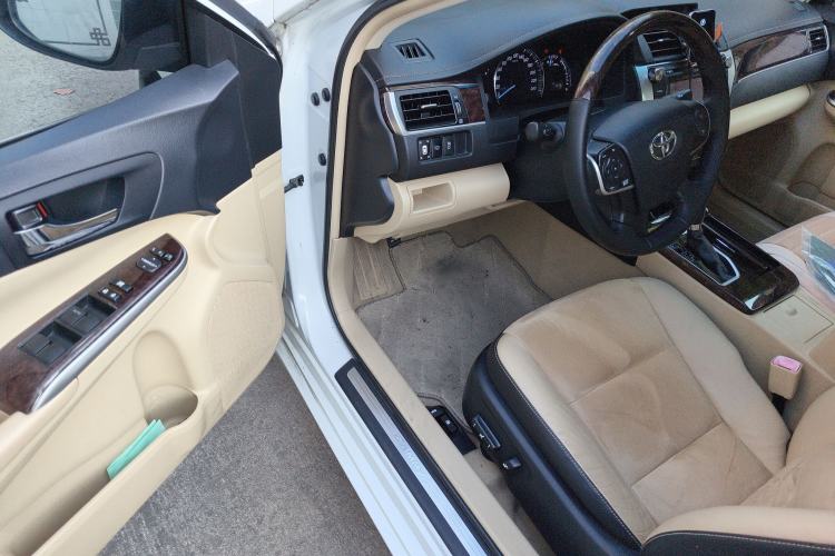 Used Toyota Camry 2016 2.0G 10th Anniversary Luxury Edition