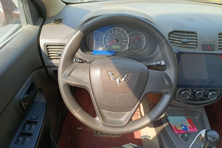 Used Wuling Hongguang 2016 1.5L S Comfort Version
