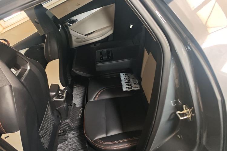 Used Lynk & Co 06 EM-P 2022 PHEV 84 km Range Pro Version Left Rear Seat