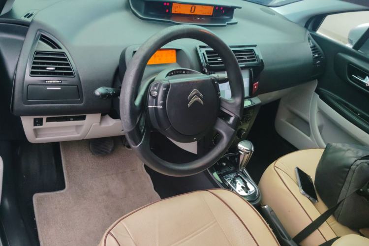 Used Citroen C-Quatre 2013 Sedan 1.6L Automatic Prestige Model Center Console