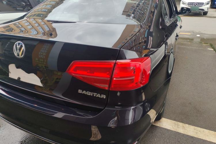 Used Volkswagen Sagitar 2017 1.6L Automatic Comfort Model Right Rear Taillight
