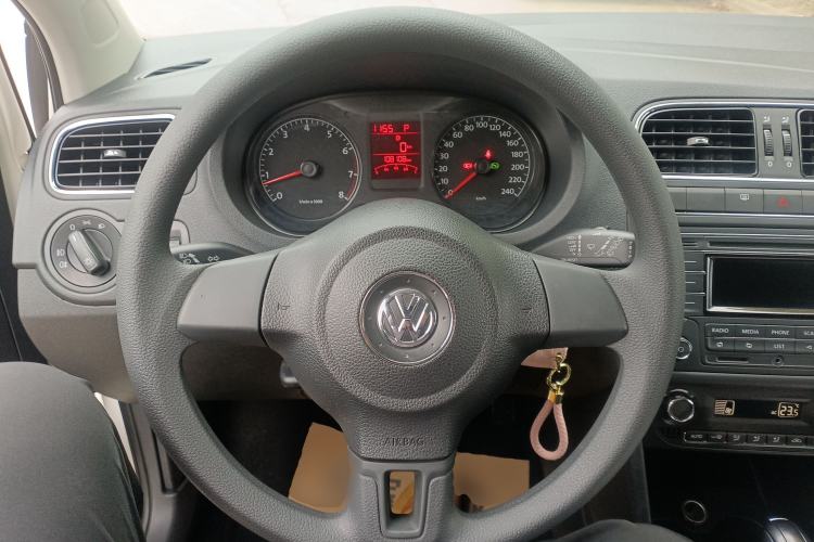 Used Volkswagen Polo 2013 1.4L Automatic Comfort Edition Steering Wheel
