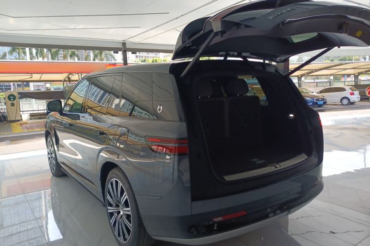 Used Denza N9 2025 Flagship Model