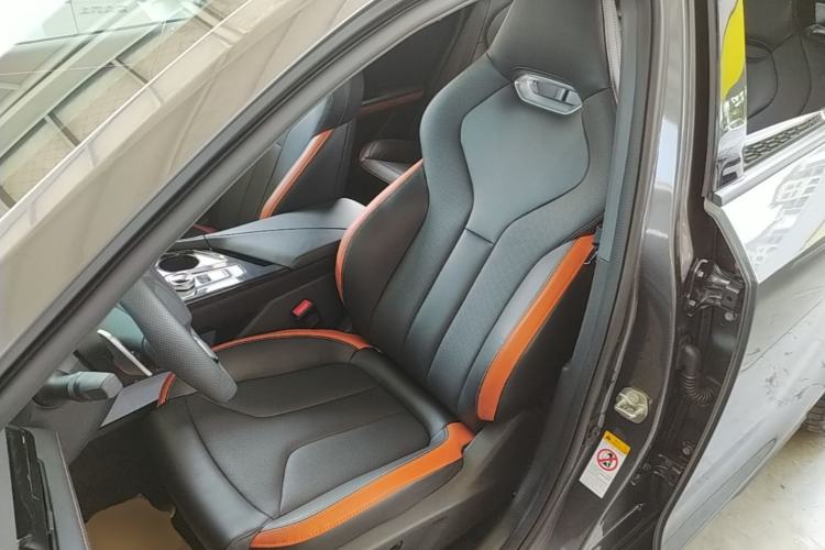 Used CHANGAN UNI-V 2023 1.5T Prestige Model