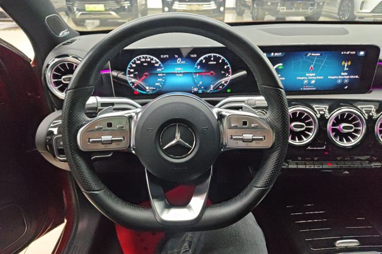 Used Mercedes-Benz A-Class 2019 A 200 L Sport Sedan Steering Wheel