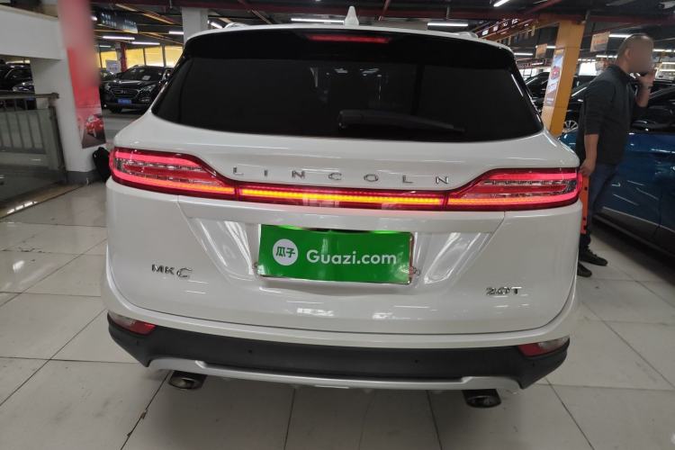 Used Lincoln MKC 2017 2.0T Two-Wheel-Drive Luxury Edition