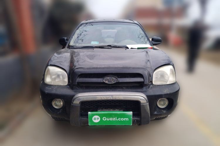 Used Huatai Santa Fe Classic 2012 2.0L Gasoline Manual Two-Wheel Drive Navigation Edition Front