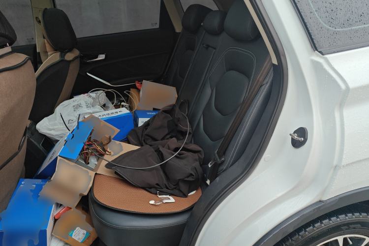 Used FAW Senya R9 2018 1.2T Automatic Prestige Smart Enjoyment Model
