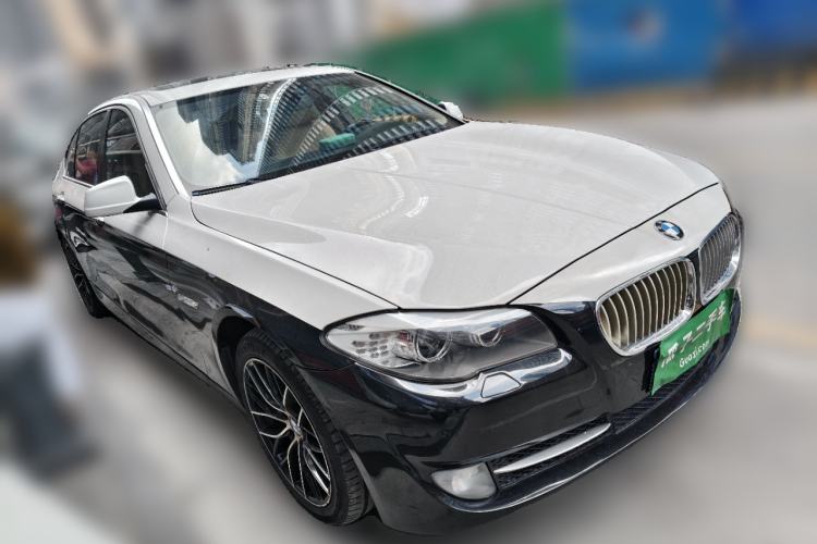 Used BMW 5 Series 2013 535Li Luxury Model Front Right 45 Deg