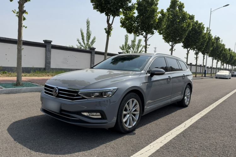 Used Volkswagen Variant 2021 2.0T Comfort Edition