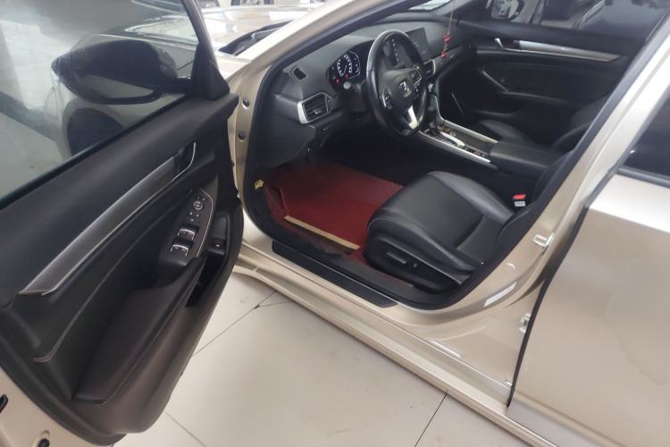 Used Honda Inspire 2022 260TURBO Elegant Edition Driver Seat