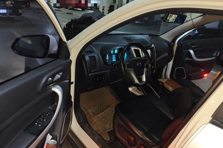 Used Changan CS35 2015 1.6L Manual Luxury Model China IV Standard
