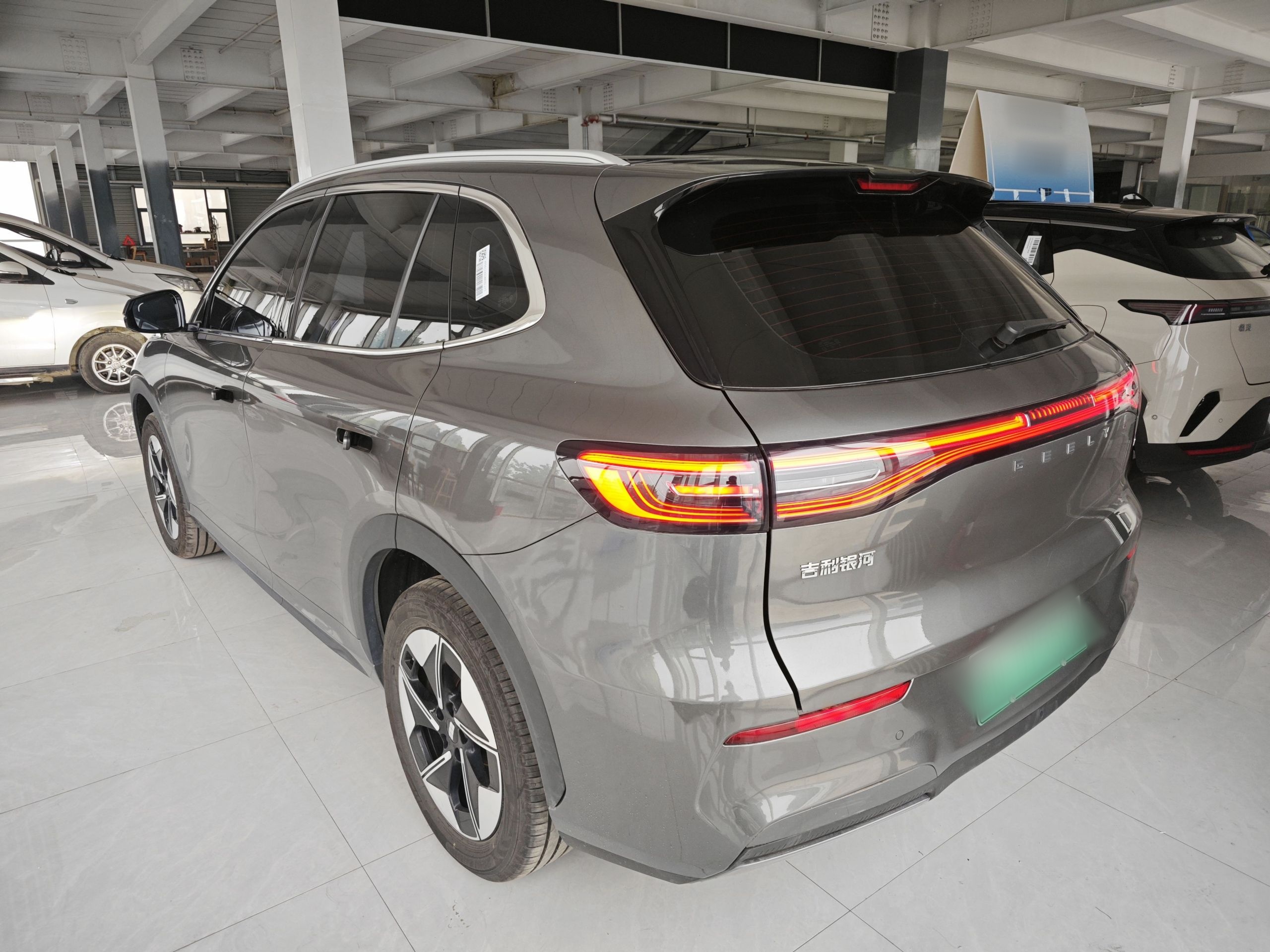 Geely Galaxy E5 2026 Model 610km Exploration+ Edition — снимка 4
