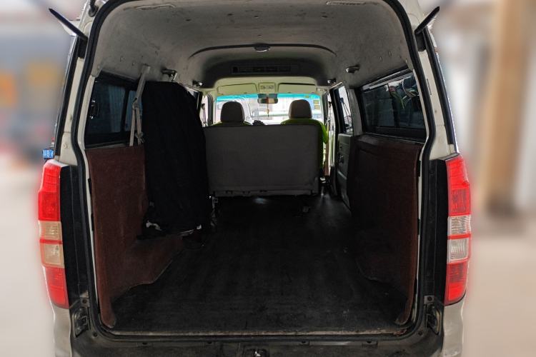 Used Jinbei New Hiace S 2021 1.5L Wealth Central Air-Conditioned Bus China VI Standard Model SWC15M Trunk