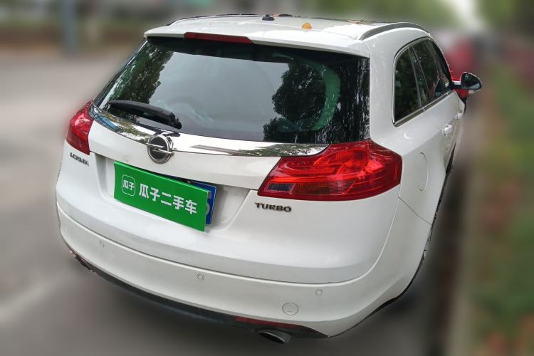 Used Opel Insignia 2013 2.0T Two-Wheel-Drive Luxury Version Rear Right 45 Deg