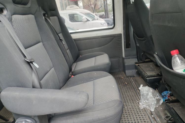 Used Ford Transit Custom 2016 2.4T Long-Wheelbase 6-Seater Mid-Roof Multi-Purpose Vehicle Left Rear Seat